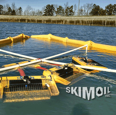 Floating Weir Skimmer model FWS00381 wiith 8" manifold dewatering an ash pond